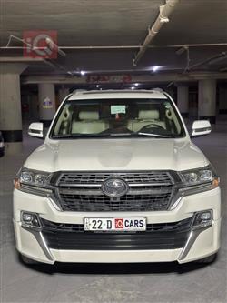 تويوتا لاندكروزر